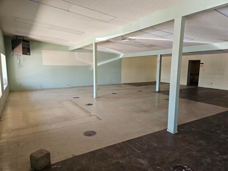 More Photos Of 1703-1707 E Fort Lowell Rd, Tucson Freestanding For Sale