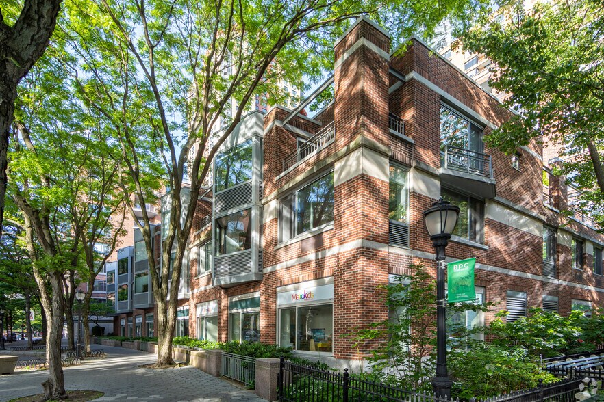 More Photos Of 2 South End Ave, New York Apartments For Lease