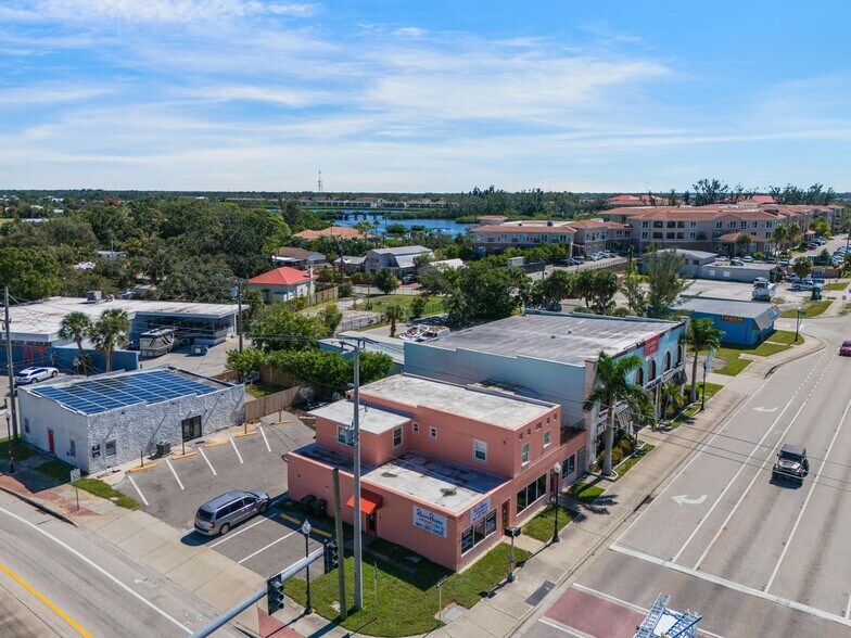 Primary Photo Of 901 S Tamiami Trl, Nokomis Storefront Retail Office For Sale