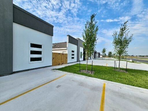 More Photos Of 12638 N. 33rd Ln, McAllen Apartments For Sale