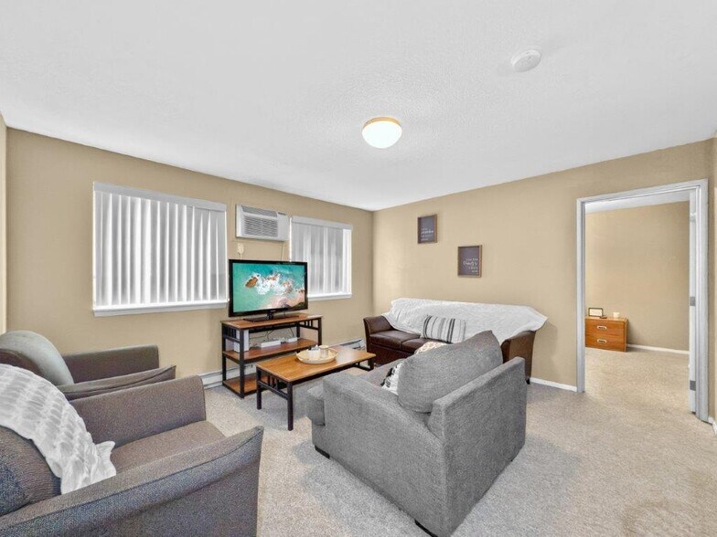 More Photos Of 2030 S Dmacc Blvd, Ankeny Apartments For Sale