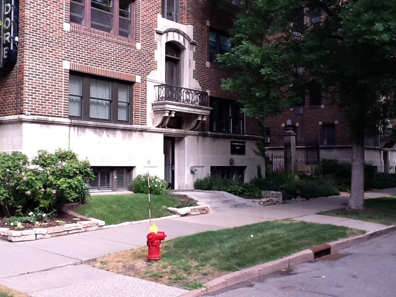 More Photos Of 79 Western Ave N, Saint Paul Apartments For Sale