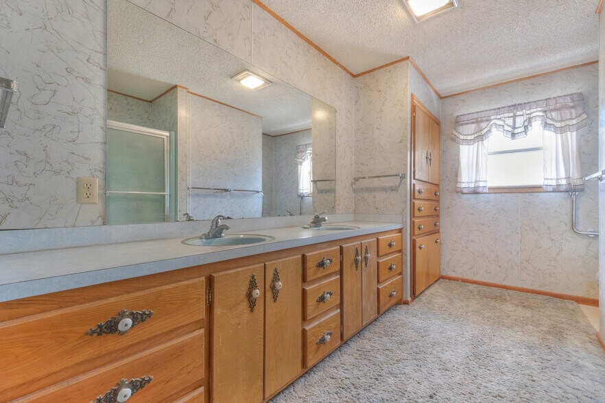 More Photos Of Atherton Ranch, Wheeler Land For Sale