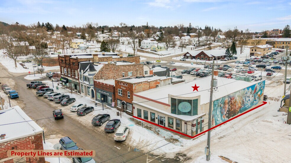 More Photos Of 207 E Hughitt St, Iron Mountain Restaurant For Sale
