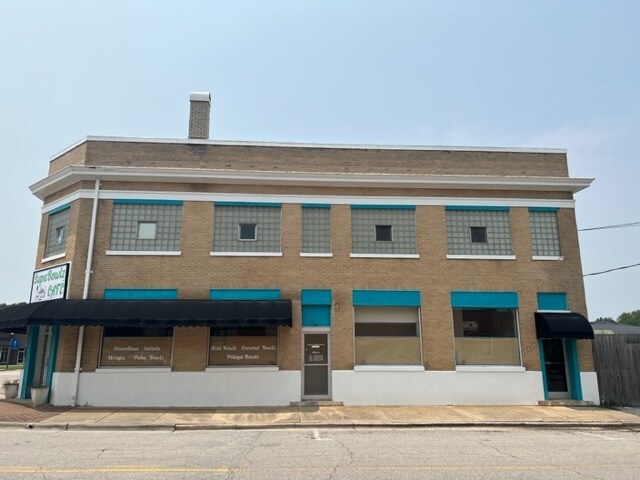 More Photos Of 411 E Broad St, Fuquay Varina Storefront Retail Office For Lease