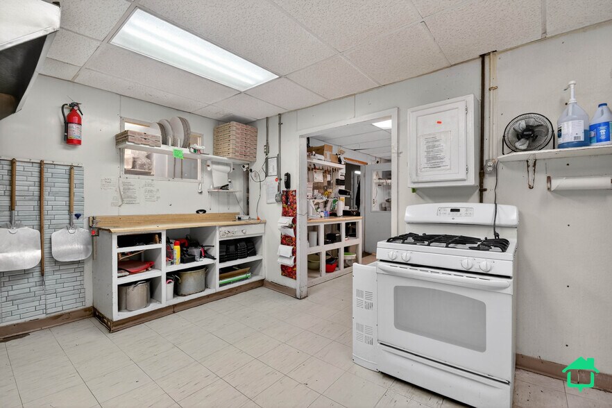 More Photos Of 12763 Ostrander Rd, Maybee Supermarket For Sale