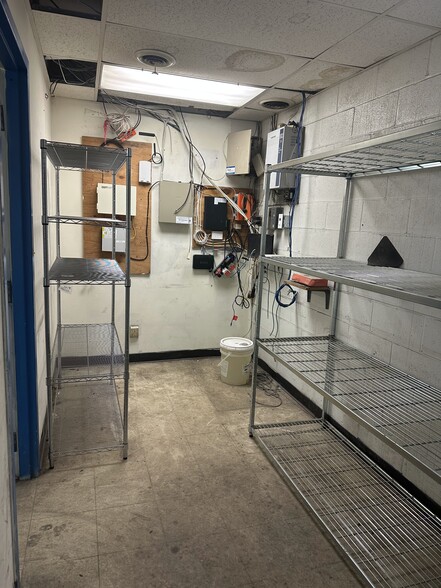 More Photos Of 3300 W Henrietta Rd, Rochester General Retail For Lease