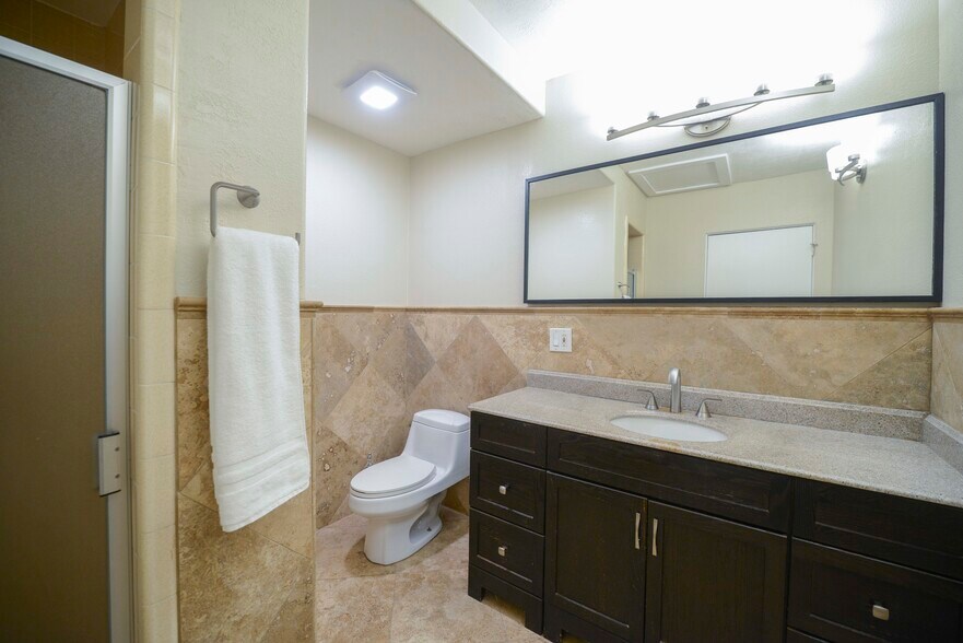 More Photos Of 5905 Old Wheeler Rd, La Verne Assisted Living For Lease