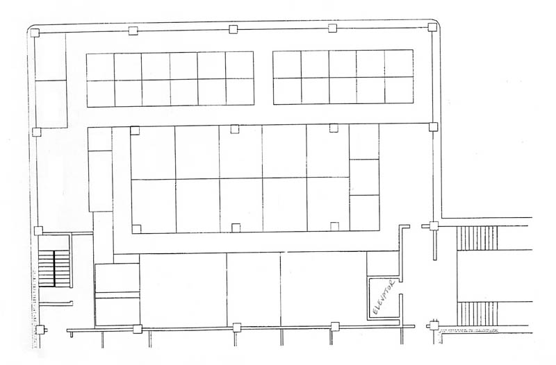 More Photos Of 901 N Batavia Ave, Batavia Showroom For Lease