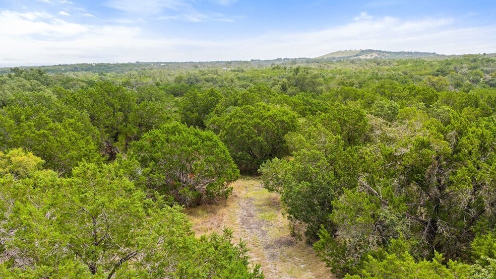 More Photos Of 1984 Grape Creek rd, Fredericksburg Specialty For Sale