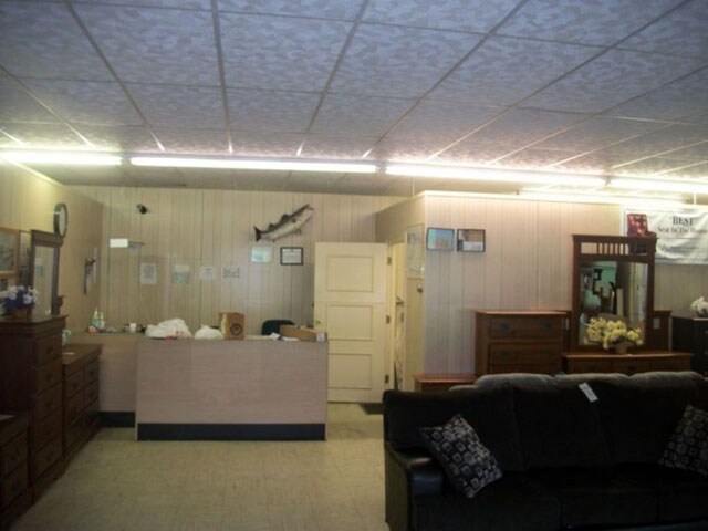 More Photos Of 21708 Jeb Stuart Hwy, Stuart General Retail For Sale