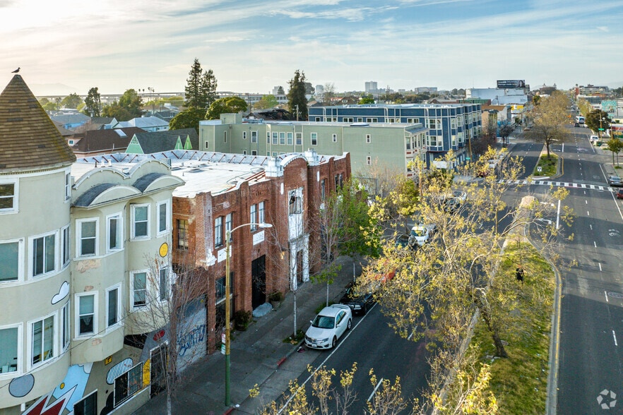 More Photos Of 2515-2521 San Pablo Ave, Oakland Apartments For Sale
