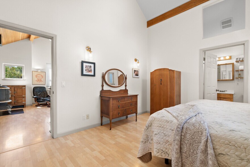 More Photos Of 518 Capitola Ave, Capitola Multifamily For Sale