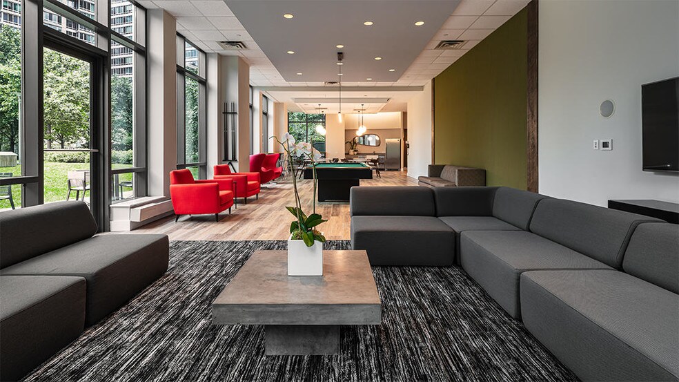 More Photos Of 47-20 Center Blvd, Long Island City Apartments For Lease