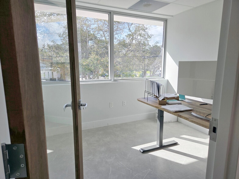 More Photos Of 500 SE Osceola St, Stuart Medical For Lease