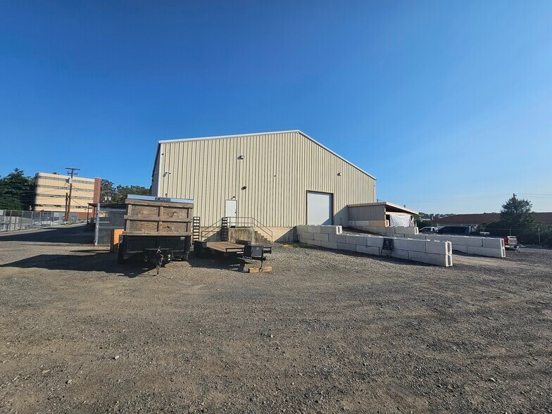 Primary Photo Of 808 N Ellsworth St, Allentown Warehouse For Sale