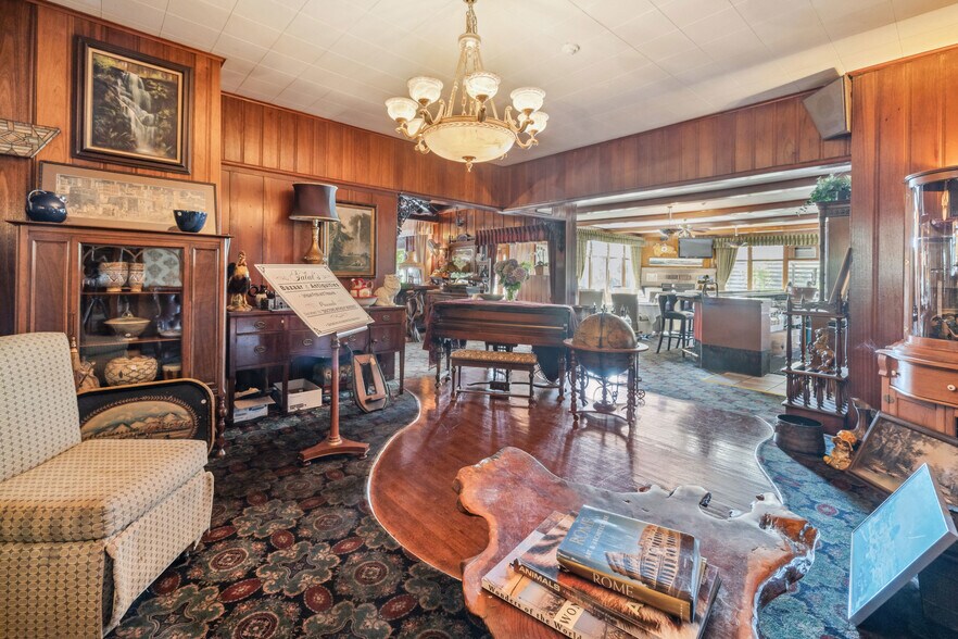 More Photos Of 13300 Big Basin Way, Boulder Creek Restaurant For Sale