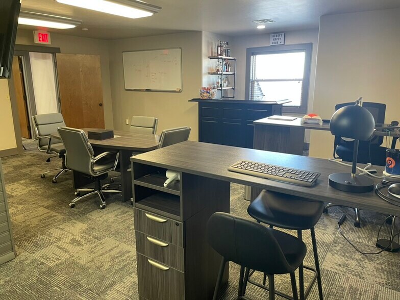 More Photos Of 4420 E I 240 Service Rd, Oklahoma City Loft Creative Space For Sale