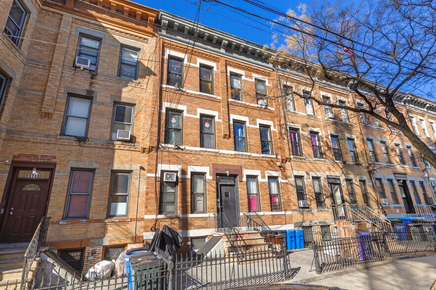 More Photos Of 1715 Bleecker St, Ridgewood Apartments For Sale