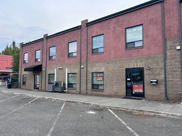 Primary Photo Of 504 Cascade Ave, Hood River Medical For Lease