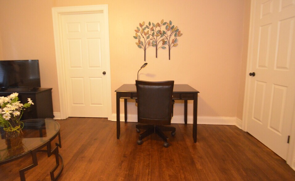 More Photos Of 1712 NW 17th St, Oklahoma City Apartments For Sale