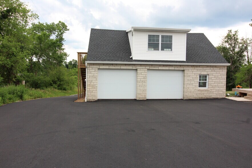 Primary Photo Of 1058 State 12 Rd, Frenchtown Office For Lease