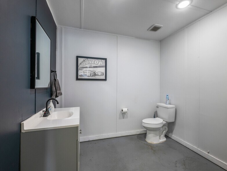 More Photos Of 541 Holiness Campground Rd, Cleveland Contractor Storage Yard For Sale