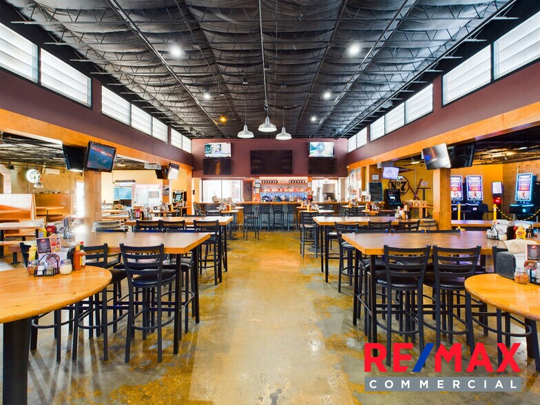 More Photos Of 1057 Sheridan Ave, Cody Restaurant For Sale