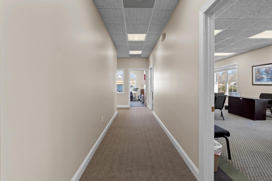 More Photos Of 6540 Brevard Rd, Etowah Office For Sale