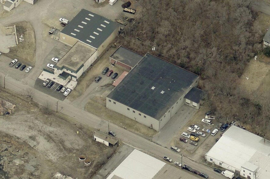 Primary Photo Of 1521 Cleveland Ave, Roanoke Warehouse For Lease