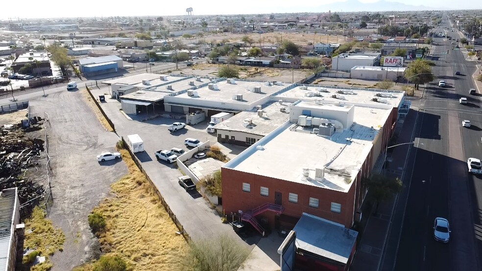 More Photos Of 2717 S 6th Ave, Tucson General Retail For Sale