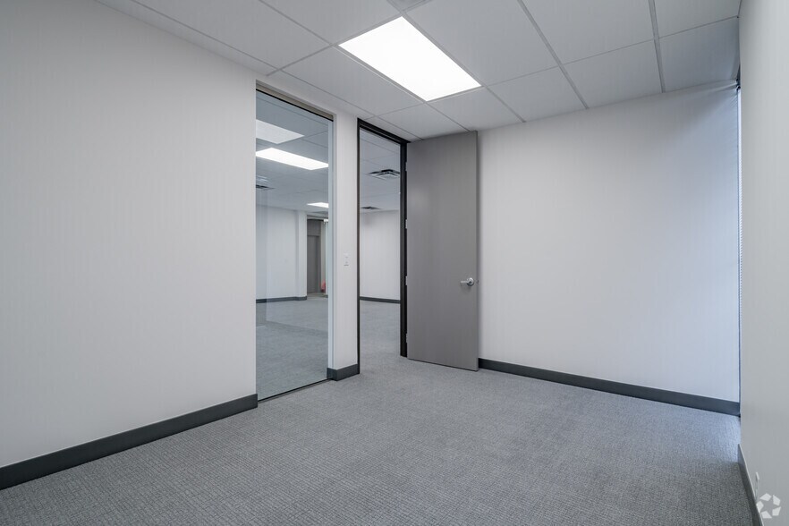 More Photos Of 4538 Centerview Dr, San Antonio Unknown For Lease