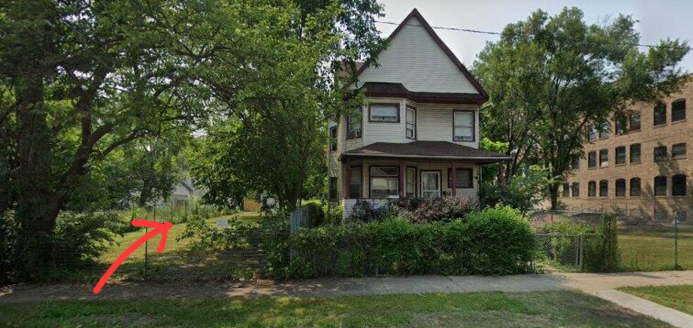 Primary Photo Of 332 Lorel ave, Chicago Land For Sale