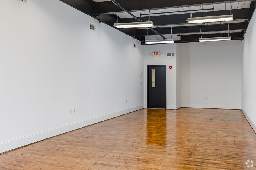 More Photos Of 1513 E Cleveland Ave, East Point Unknown For Sale