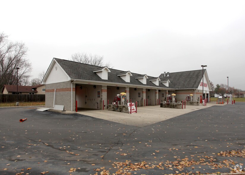 More Photos Of 450 W Waterloo St, Canal Winchester Carwash For Sale
