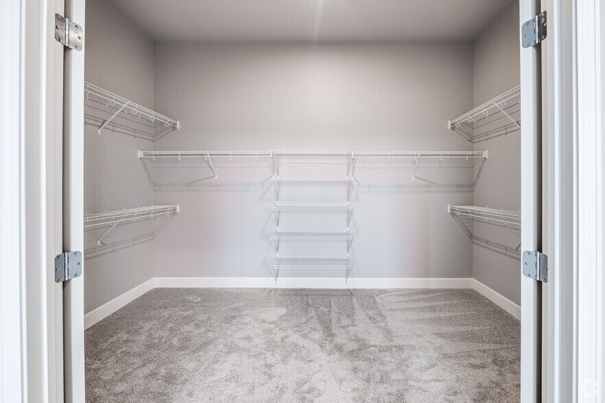 More Photos Of 800 Cretin Ave S, Saint Paul Apartments For Lease