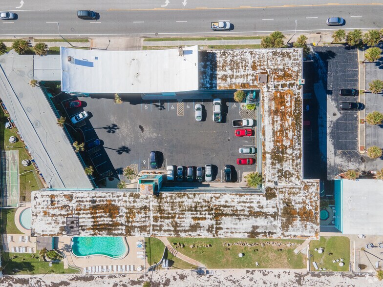 More Photos Of 707 S Atlantic Ave, Ormond Beach Hotel For Sale