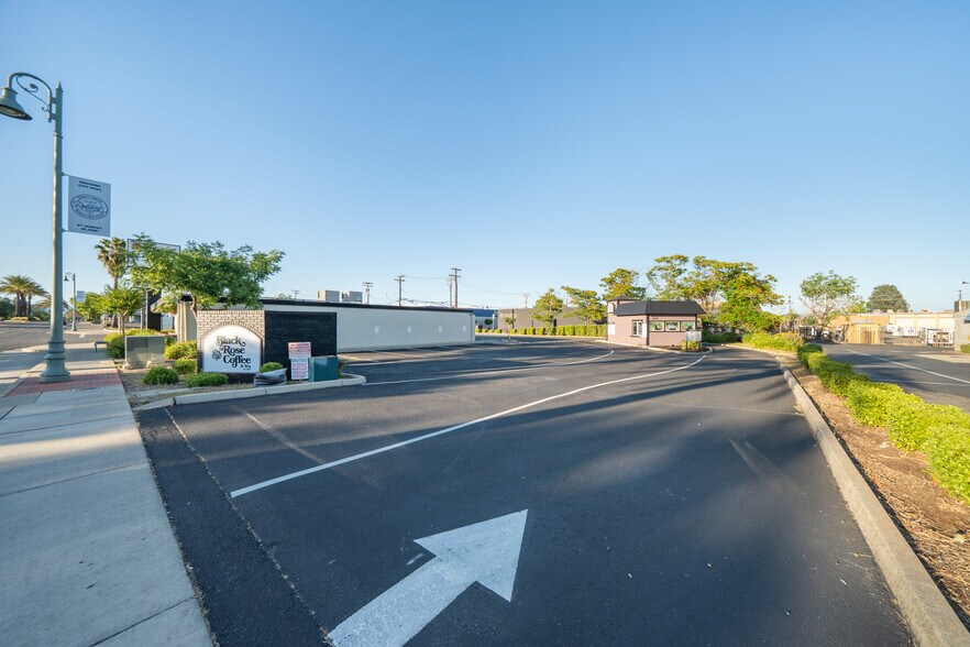 More Photos Of 2405 Hilltop Dr, Redding Medical For Sale