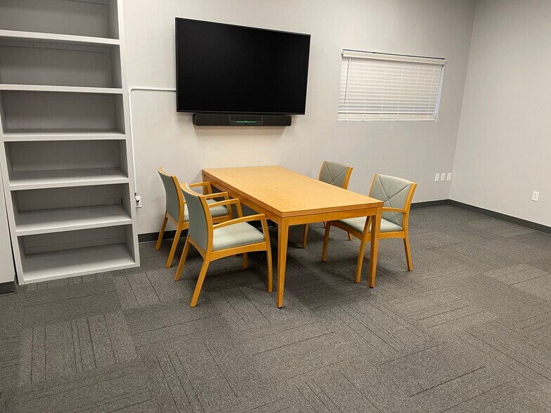 More Photos Of 21294 Johnson Rd, Long Beach Warehouse For Lease