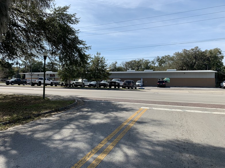 Primary Photo Of 1726-1742 N Magnolia Ave, Ocala General Retail For Sale