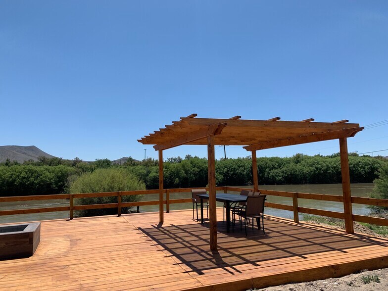 More Photos Of 2200 County Rd D061, Las Cruces Hotel For Sale