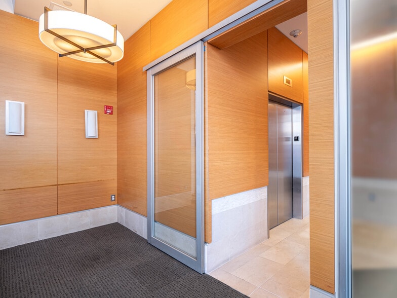 More Photos Of 402 E 67th St, New York Healthcare For Lease