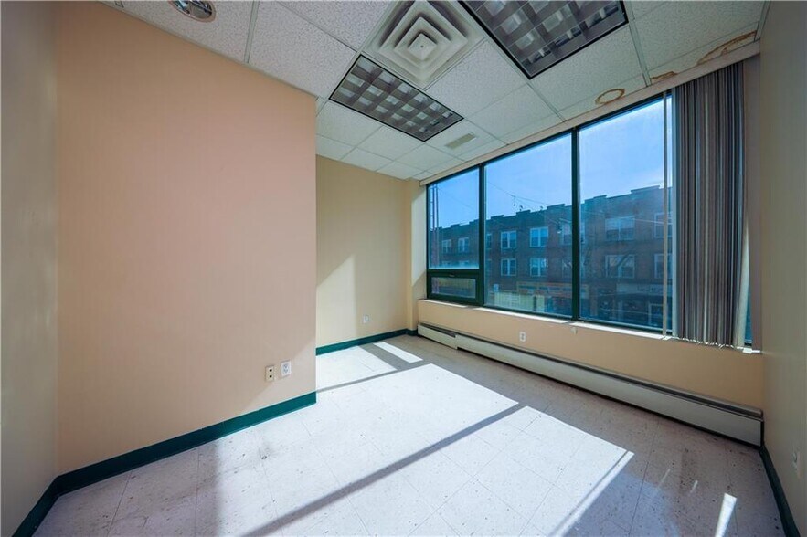 More Photos Of 8710 5th Ave, Brooklyn Medical For Lease