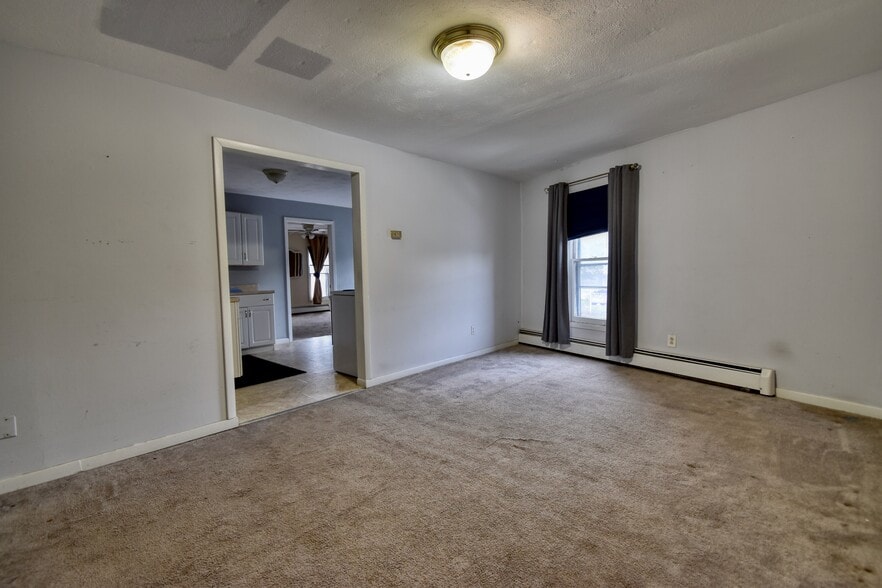 More Photos Of 4196 Main St, Perry Apartments For Sale