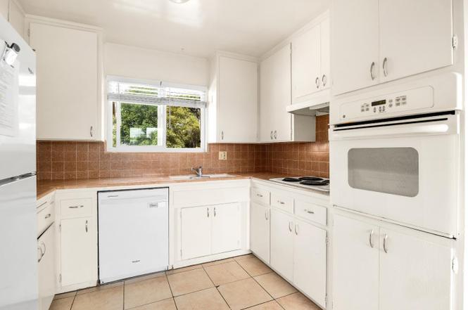 More Photos Of 238 San Lorenzo Blvd, Santa Cruz Apartments For Sale