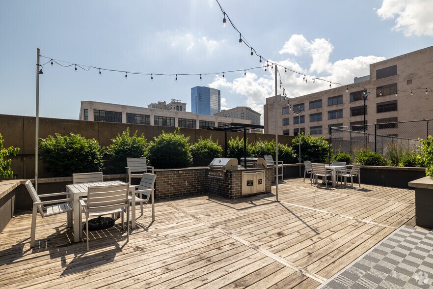 More Photos Of 1801 E 12th St, Cleveland Apartments For Lease