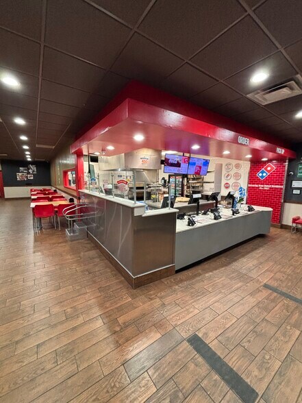 More Photos Of U.S. Highway 395, Bishop Unknown For Lease