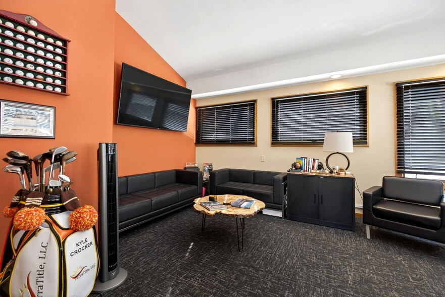 More Photos Of 6718 Loop Rd, Dayton Loft Creative Space For Sale