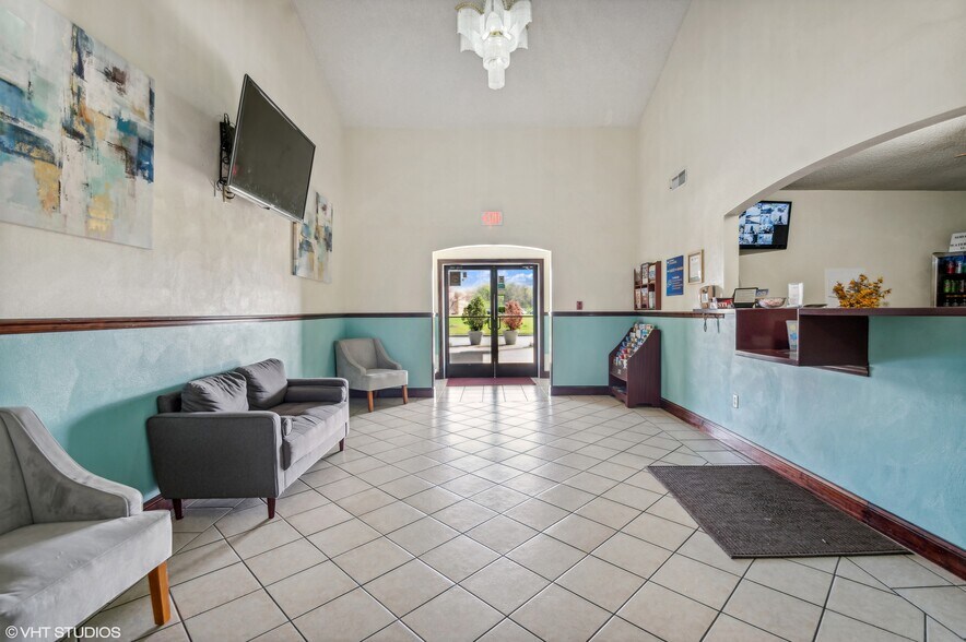 More Photos Of 1731 S State Route 127, Greenville Hotel For Sale