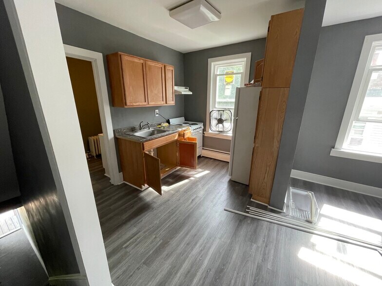 More Photos Of 1717 W Market St, Pottsville Apartments For Sale